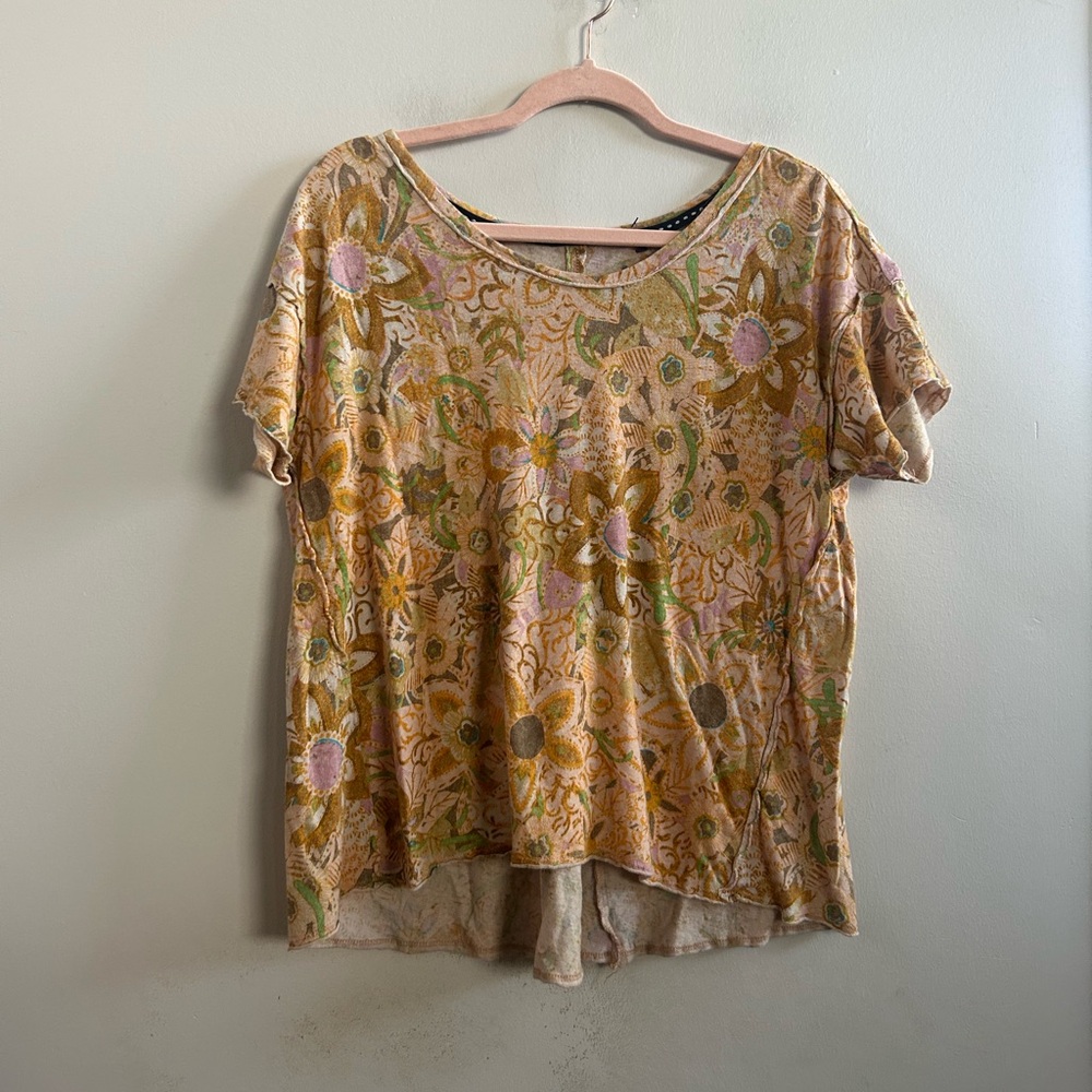 Anthropologie Pilcro yellow floral‎ short-sleeve split-back swing tee XS